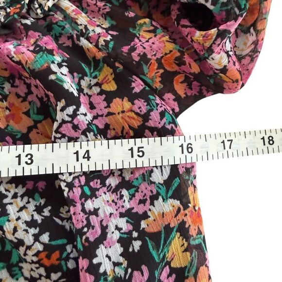 CeCe Off-shoulder Black Floral Print with smocking and ruffles - Picture 5 of 10